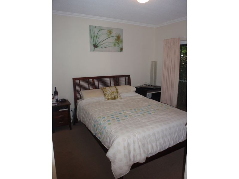 13, 264 Kent Street, New Farm QLD 4005