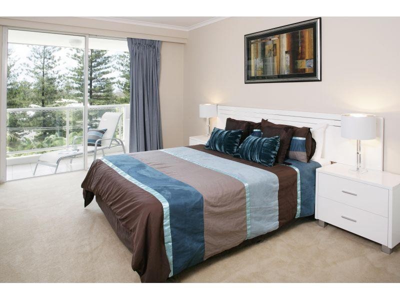 1-9 Hughes Avenue, Main Beach QLD 4217