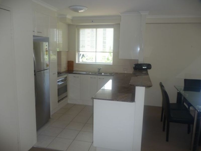 8, 1-9 Hughes Avenue, Main Beach QLD 4217