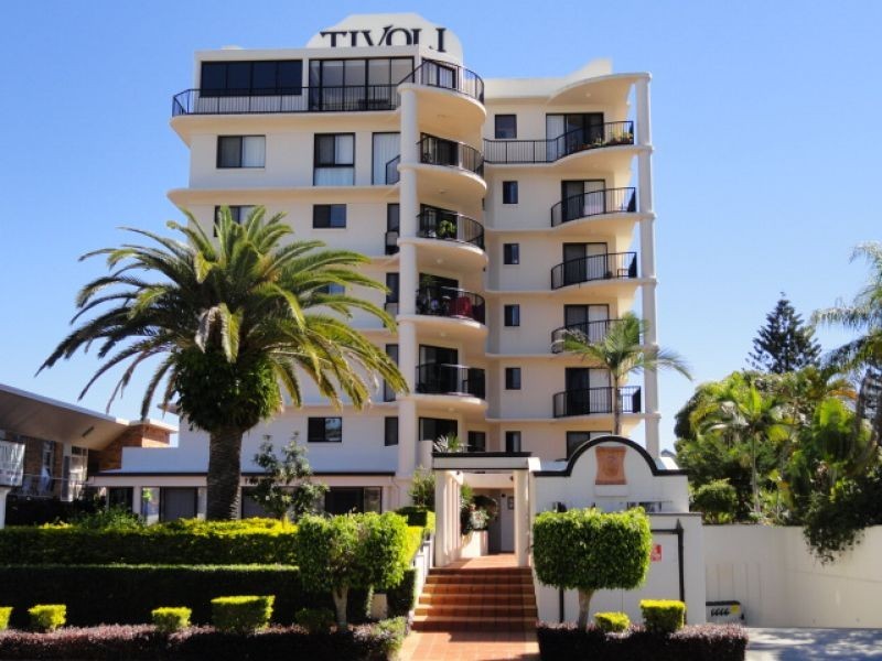 2, 12 Paradise Island, Surfers Paradise QLD 4217