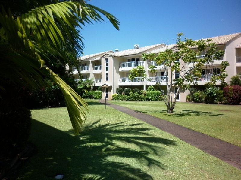 Unit 38, 1 West Burleigh Road, Burleigh Heads QLD 4220