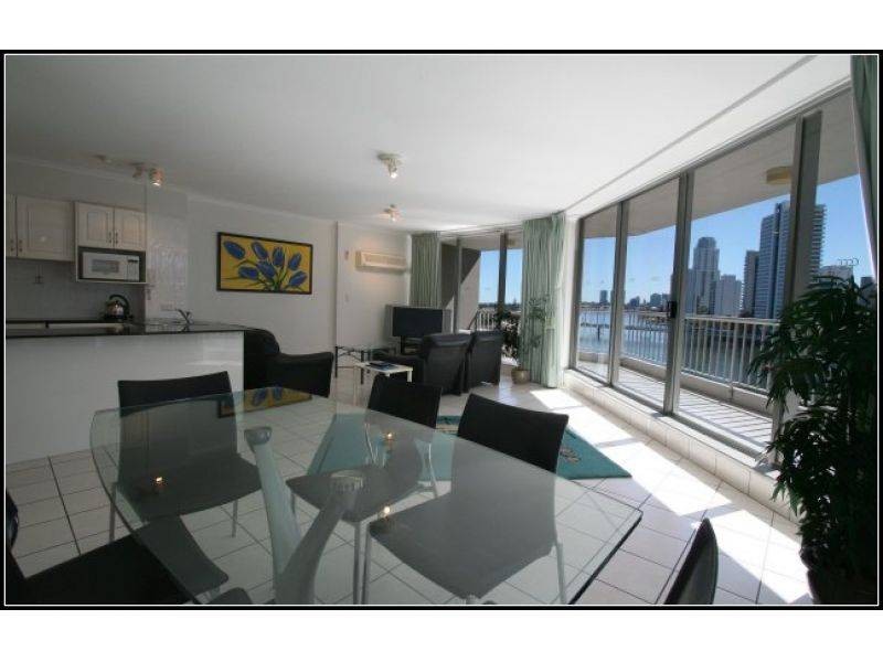 63 Cavill Avenue, Surfers Paradise QLD 4217