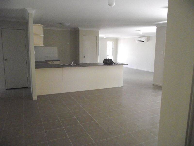 7 Short Street, Boronia Heights QLD 4124