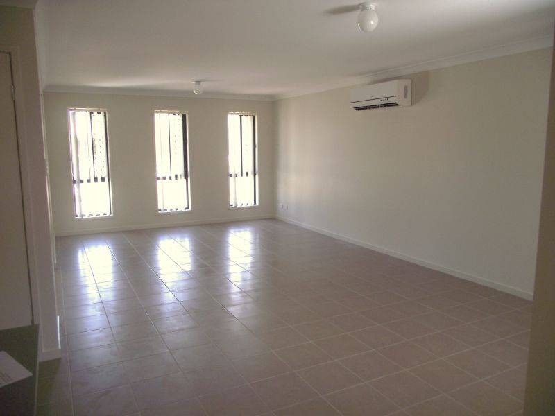7 Short Street, Boronia Heights QLD 4124