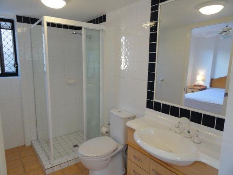 12 Paradise Island, Surfers Paradise QLD 4217