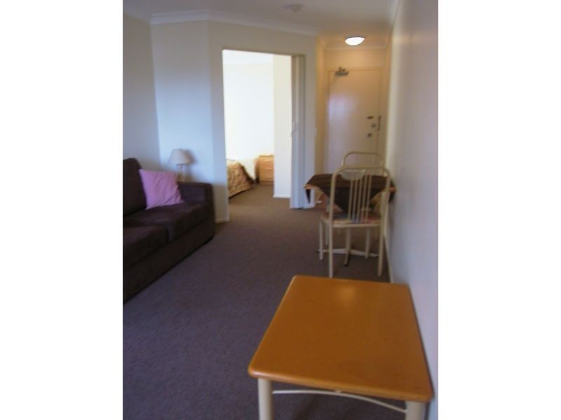 20, 3-5 Barranbali Street, Chevron Island QLD 4217