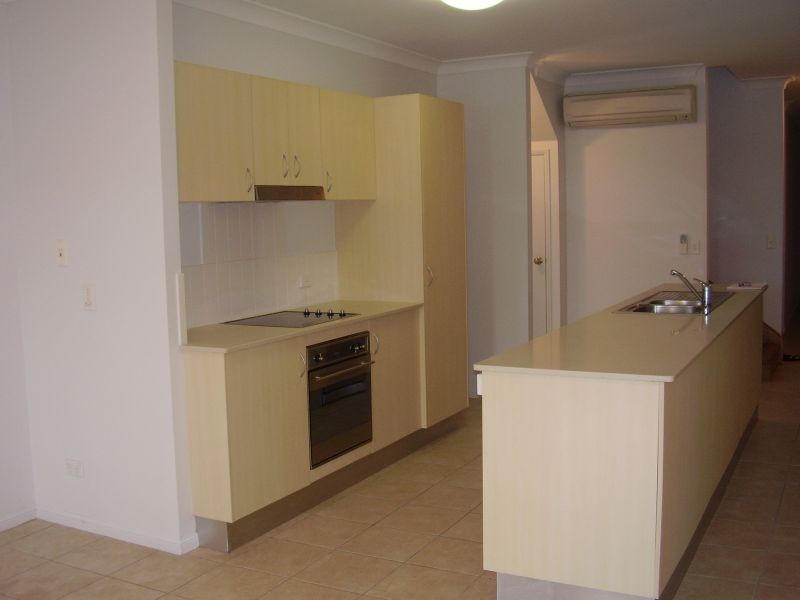 16, 95 McLeod Street, Cairns QLD 4870