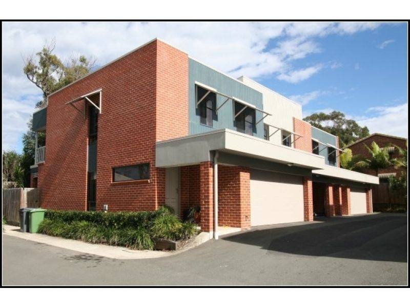 170 Whiting Street, Labrador QLD 4215