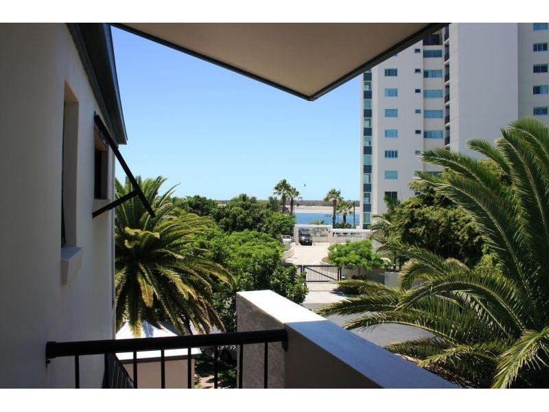 38 Labrador Street, Labrador QLD 4215