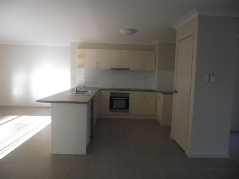7 Short Street, Boronia Heights QLD 4124