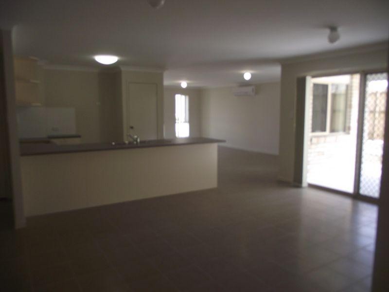 7 Short Street, Boronia Heights QLD 4124
