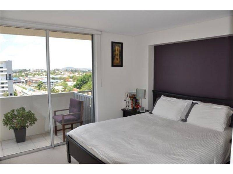 24, 147-153 Lambert Street, Kangaroo Point QLD 4169