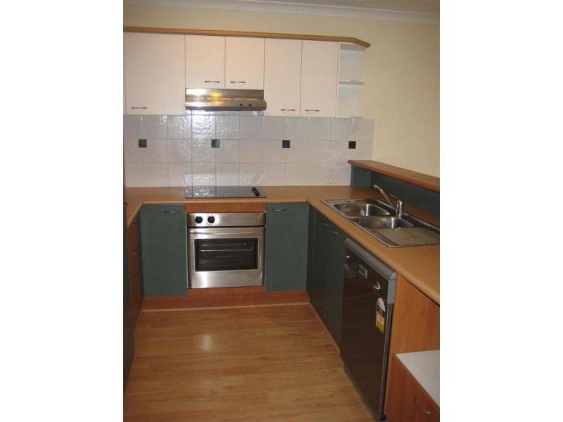 316 Long Street, Graceville QLD 4075