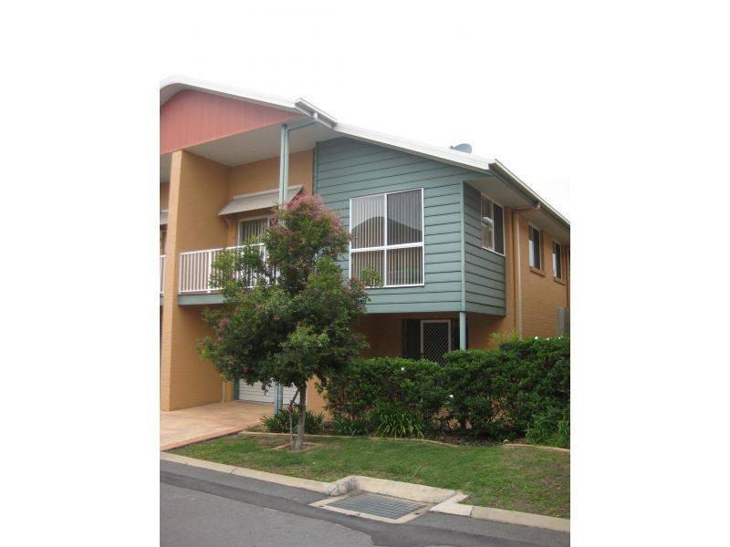 316 Long Street, Graceville QLD 4075