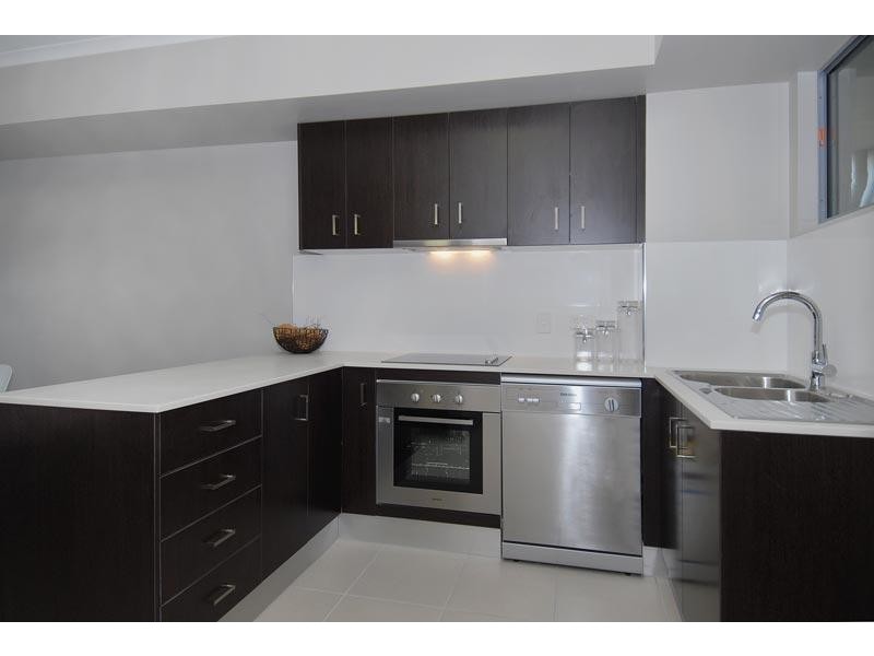 23/521 Varley Street, Yorkeys Knob QLD 4878