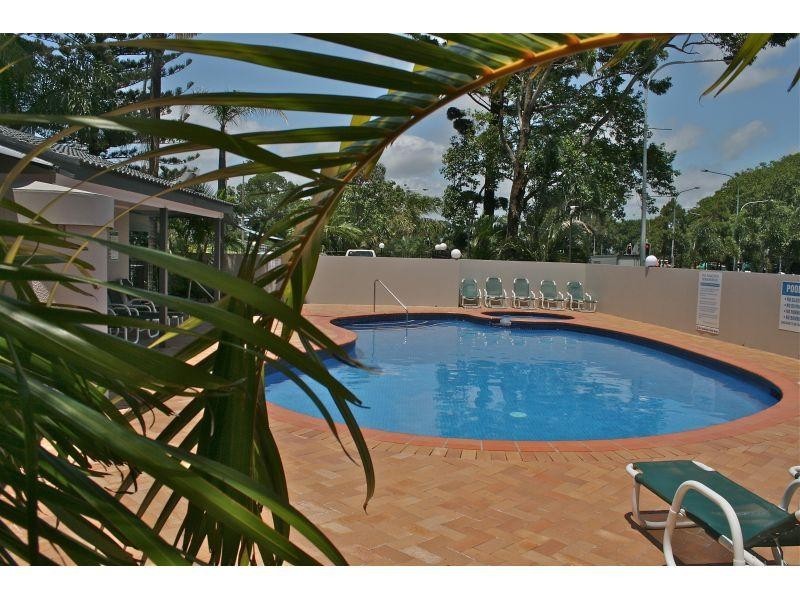 43 Enderley Avenue, Surfers Paradise QLD 4217
