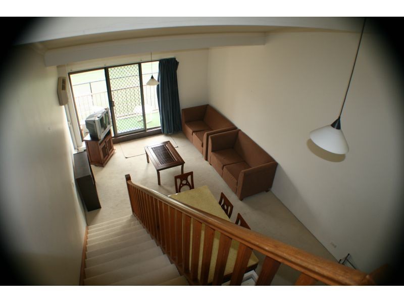 71, 43 Enderley Avenue, Surfers Paradise QLD 4217