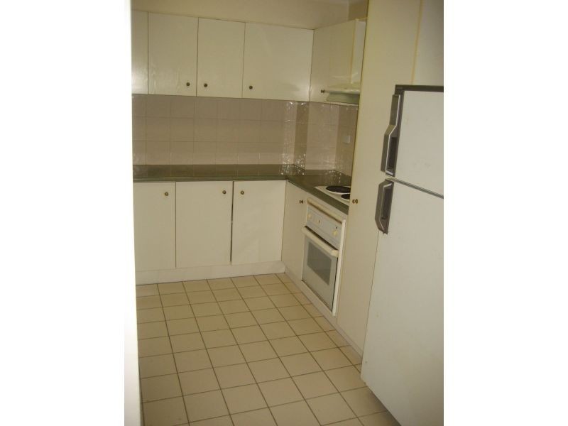 100 Racecourse Road, Bundall QLD 4217