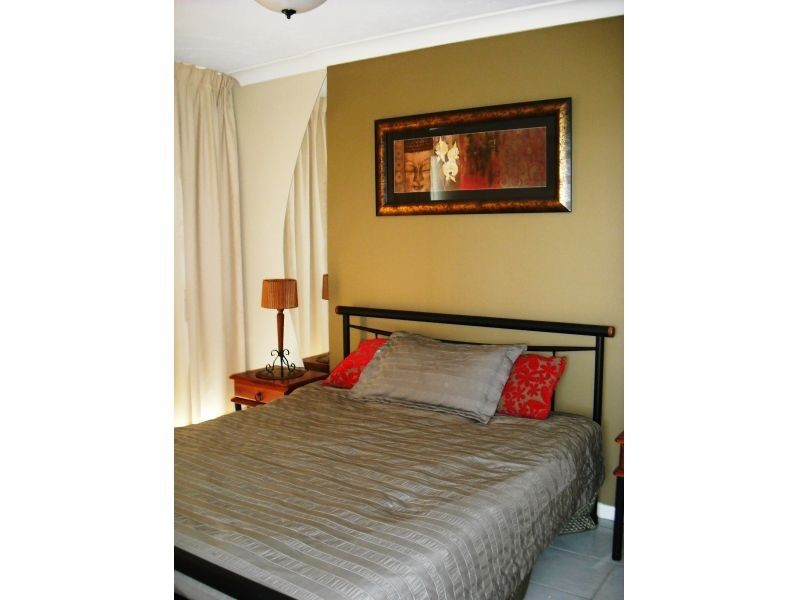 11-13 Fairway Drive, Clear Island Waters QLD 4226