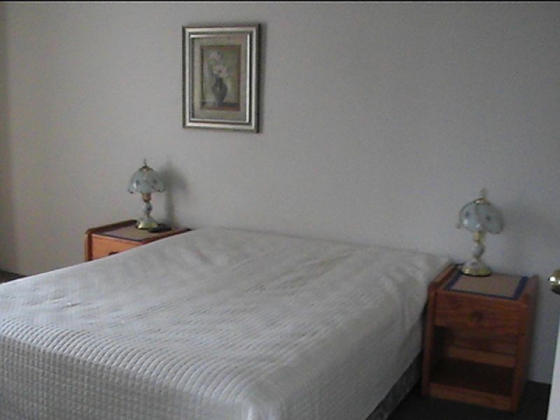 11-13 Fairway Drive, Clear Island Waters QLD 4226