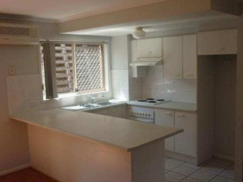 1 Alison Road, Carrara QLD 4211