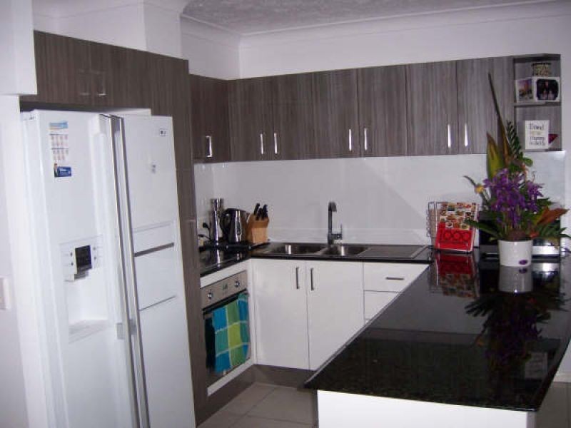 38 Labrador Street, Labrador QLD 4215