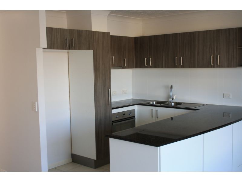 38 Labrador Street, Labrador QLD 4215