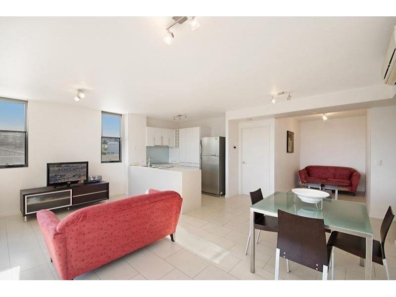 32 Stanley Street, Townsville City QLD 4810