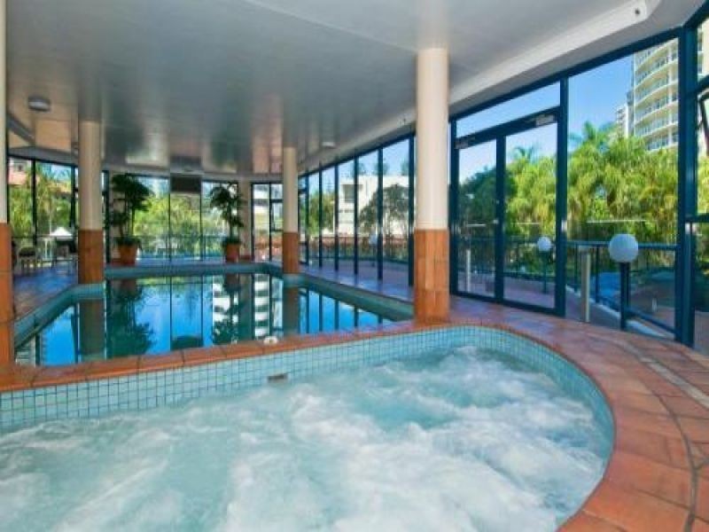 40, 22 Montgomery Avenue, Main Beach QLD 4217