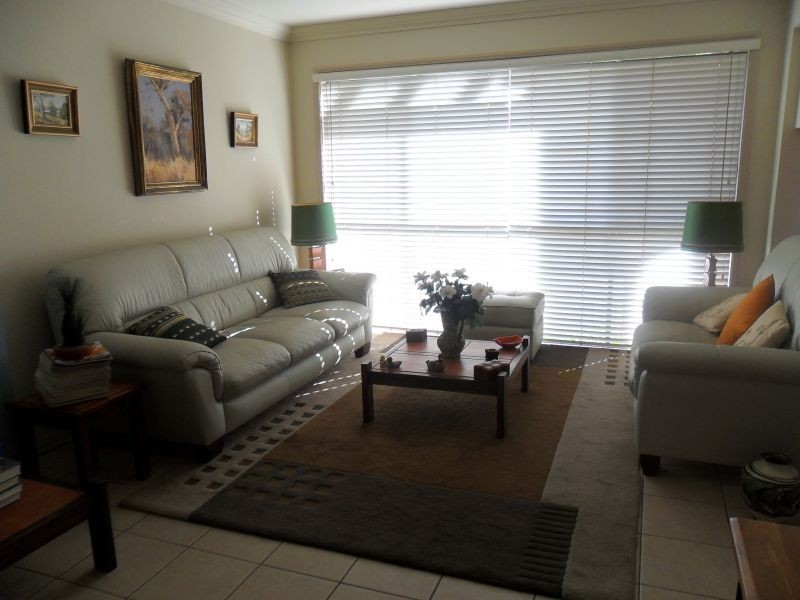 20 Fairway Drive, Clear Island Waters QLD 4226