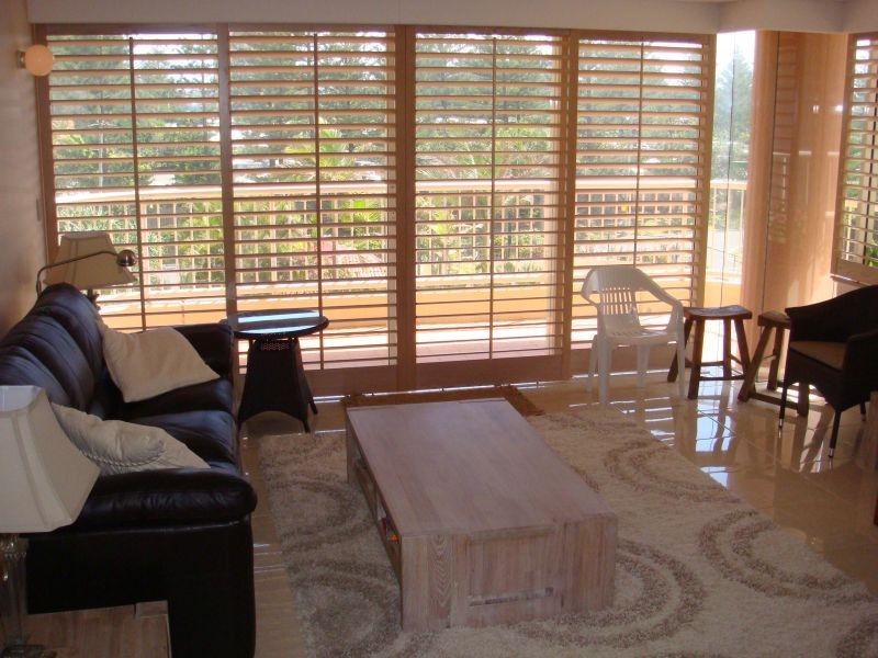 1 Peak Avenue, Main Beach QLD 4217