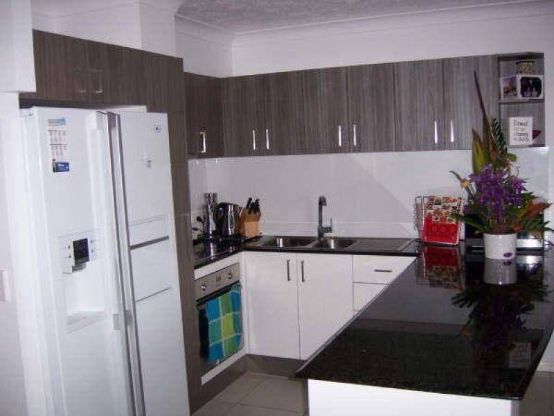 38 Labrador Street, Labrador QLD 4215