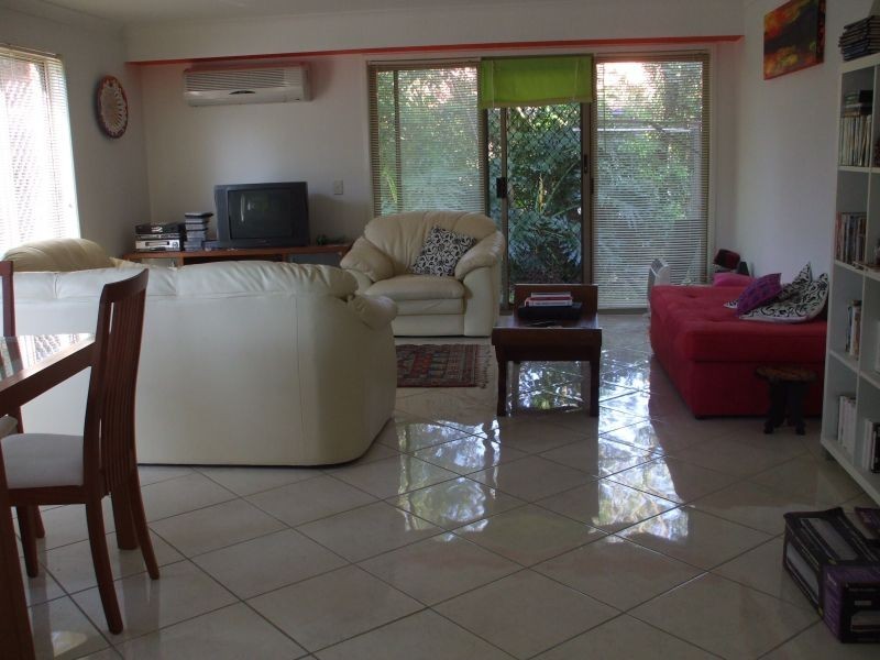 11 Waterford Court, Bundall QLD 4217