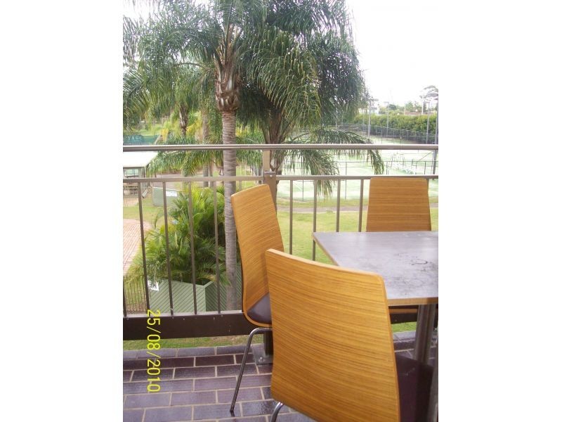 11-13 Fairway Drive, Clear Island Waters QLD 4226