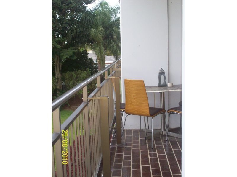 11-13 Fairway Drive, Clear Island Waters QLD 4226