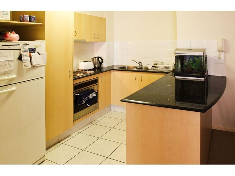 38 Labrador Street, Labrador QLD 4215