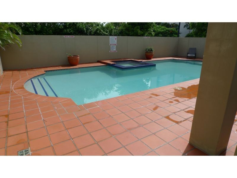 38 Labrador Street, Labrador QLD 4215