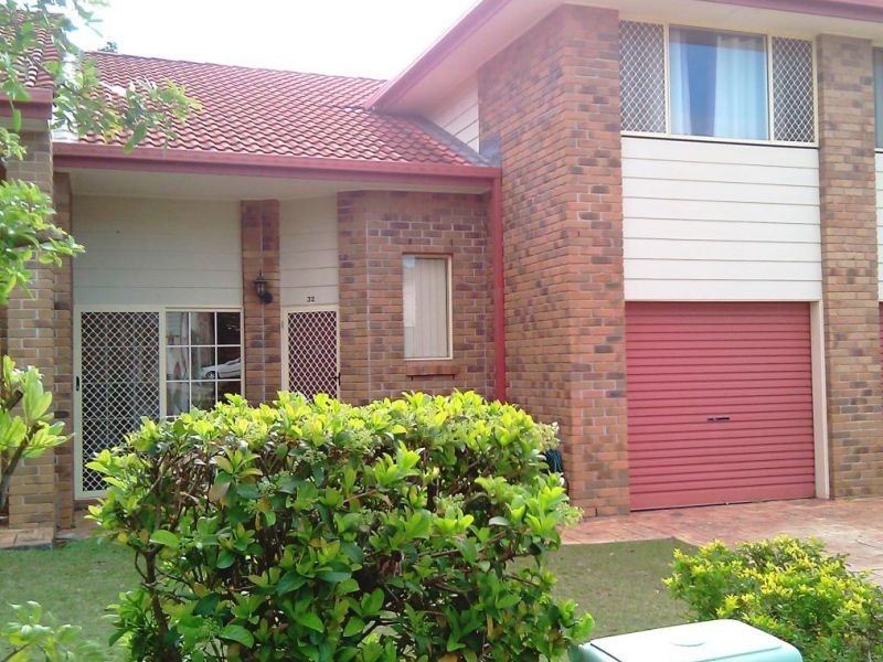 32, 1A Alison Road, Carrara QLD 4211