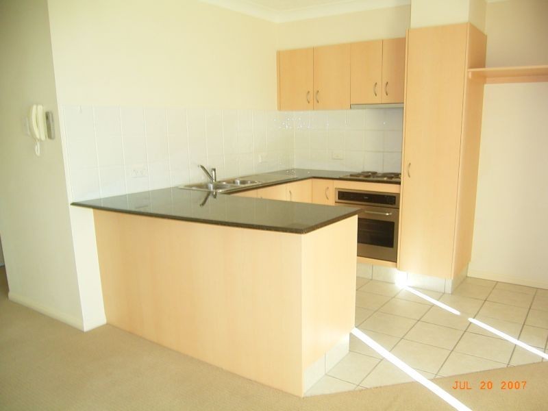 38 Labrador Street, Labrador QLD 4215