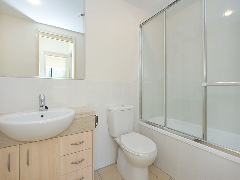 9 Sylvan Road, Toowong QLD 4066