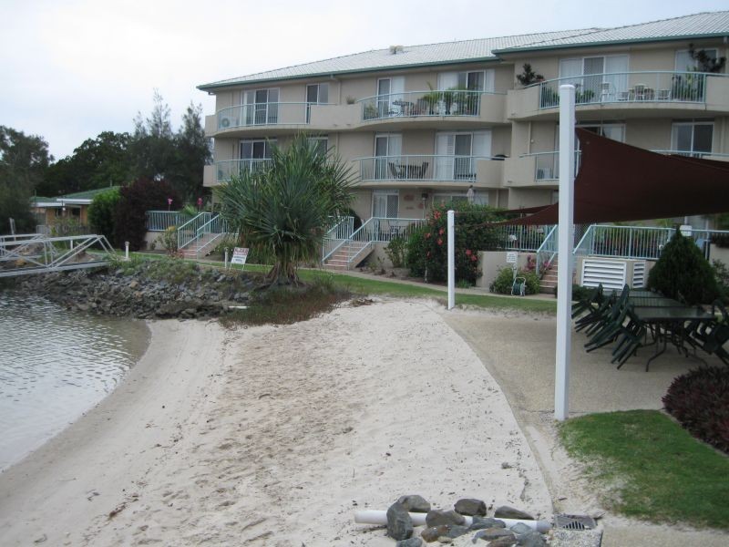 15, 26 Back Street, Biggera Waters QLD 4216