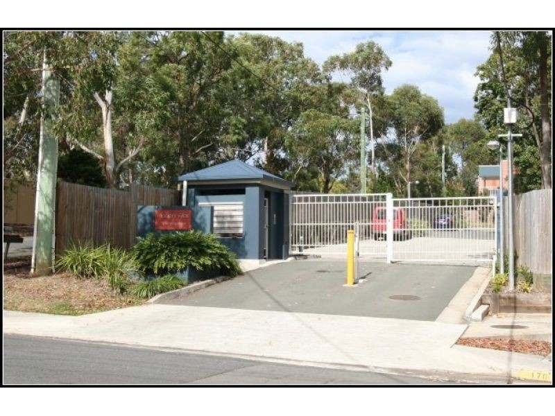 170 Whiting Street, Labrador QLD 4215