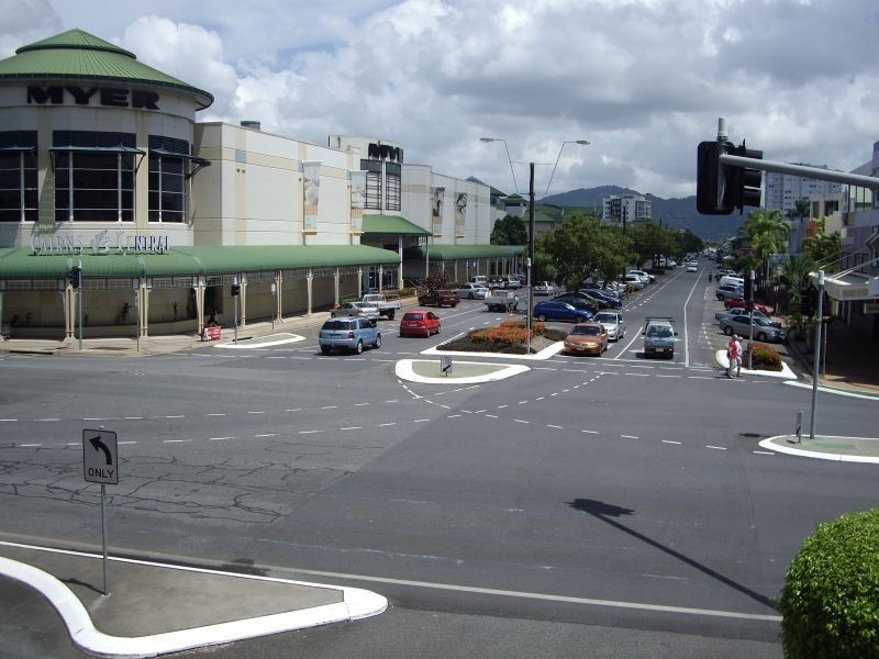 1, 79 Spence Street, Cairns QLD 4870