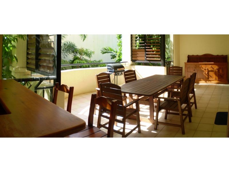 7, 79 Spence Street, Cairns QLD 4870