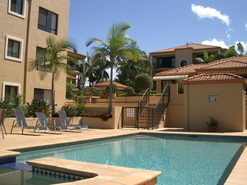 28, 16-26 Waverley Street, Southport QLD 4215