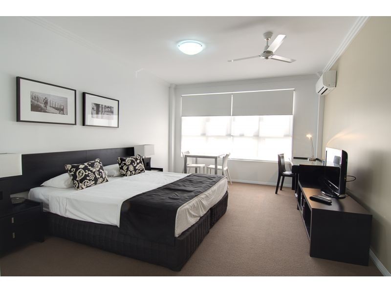 3, 19 Lake Street, Varsity Lakes QLD 4227