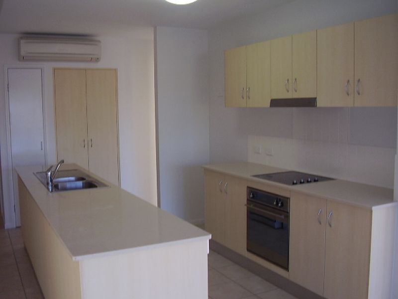 19, 95 McLeod Street, Cairns QLD 4870