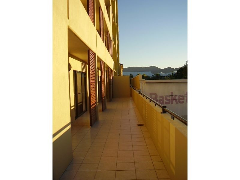 19, 95 McLeod Street, Cairns QLD 4870