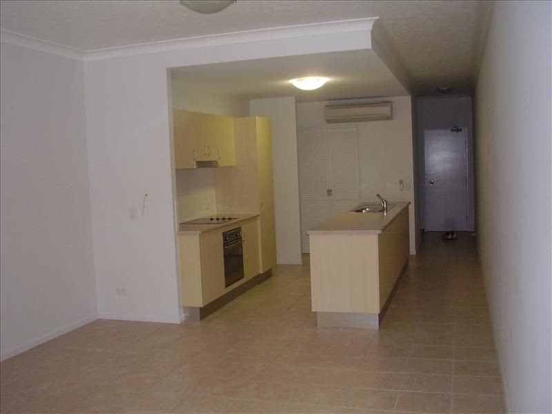 31, 95 McLeod Street, Cairns QLD 4870