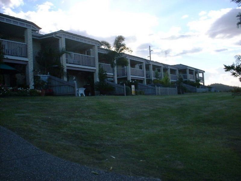 8 Peninsula Avenue, Cornubia QLD 4130